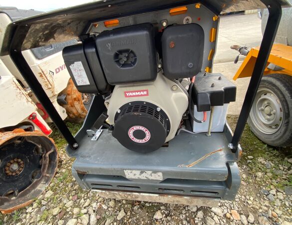 NEUSON 65 CM d'occasion