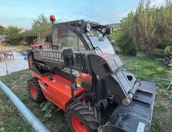 AUSA T 144HX4 d'occasion