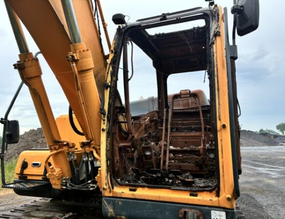 HYUNDAI ROBEX 160 LC-9 d'occasion