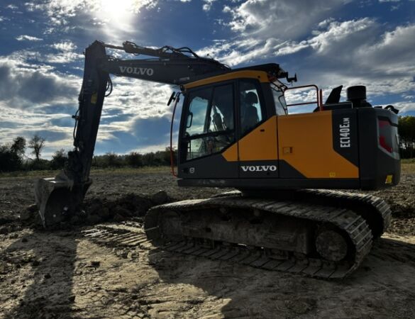 VOLVO EC 140ELM d'occasion