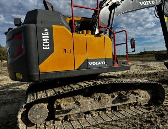 VOLVO EC 140ELM d'occasion