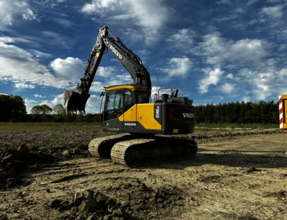 VOLVO EC 140ELM d'occasion