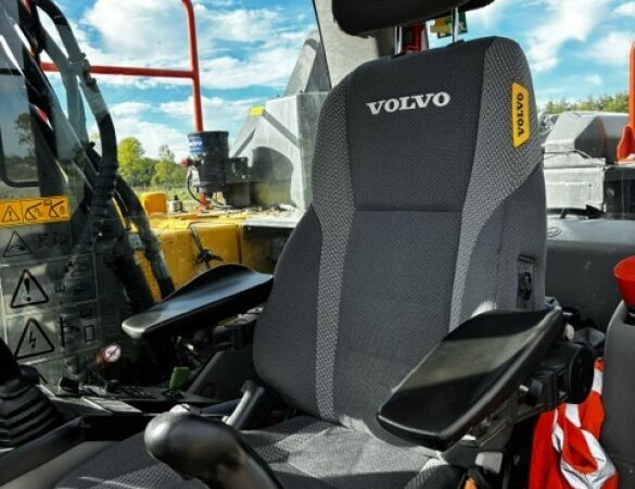 VOLVO EC 140ELM d'occasion