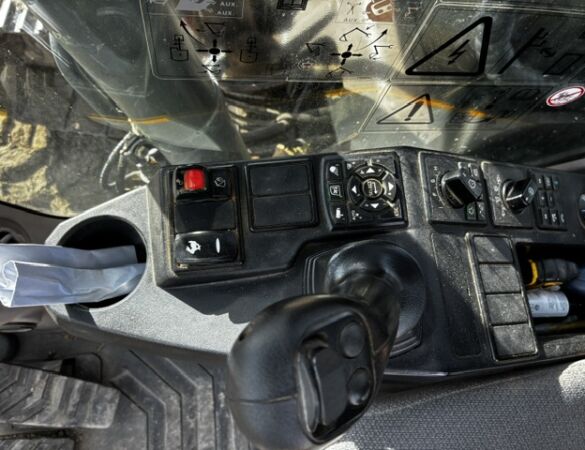 VOLVO EC 140ELM d'occasion