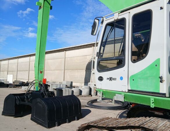 SENNEBOGEN 830 d'occasion
