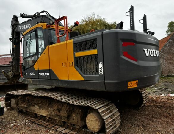 VOLVO EC 220EL d'occasion