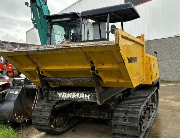 YANMAR C 30R-3 d'occasion