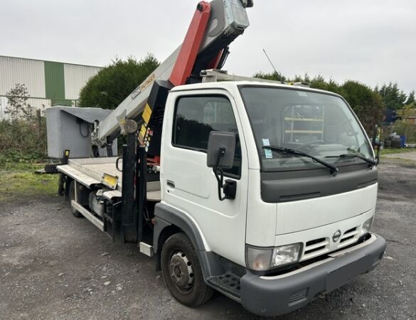 NISSAN PALFINGER 16 M d'occasion