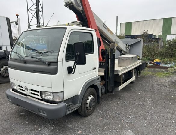 NISSAN PALFINGER 16 M d'occasion