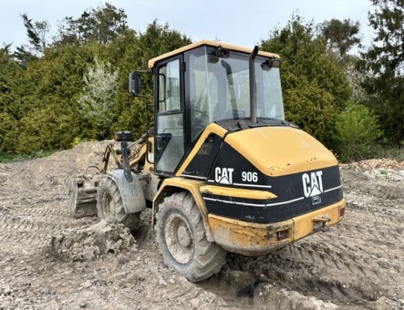 CATERPILLAR 906 d'occasion
