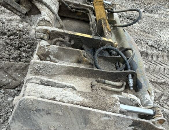 CATERPILLAR 906 d'occasion
